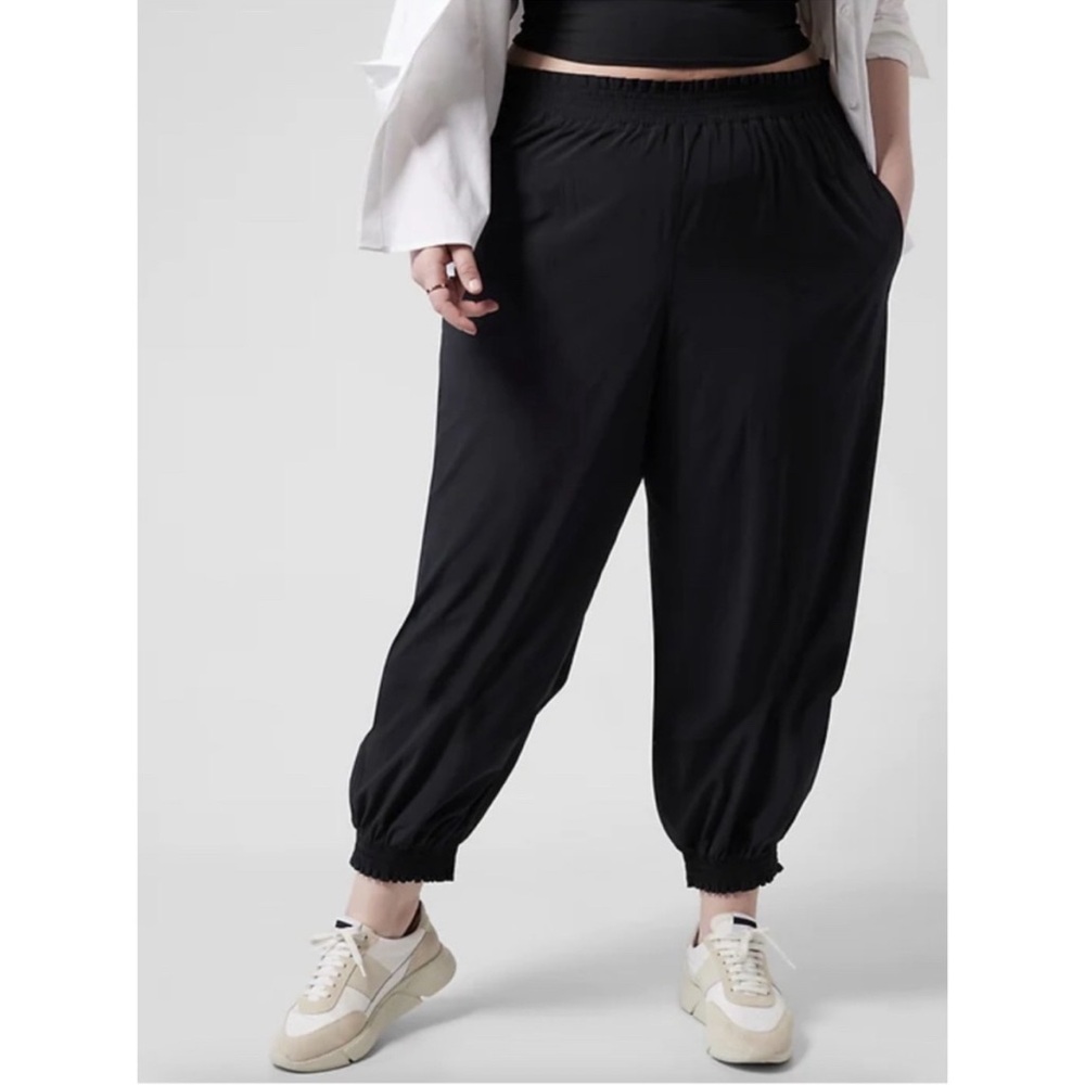 Athleta Black Jogger Pants